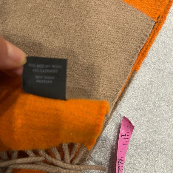 [10*68”]Express Orange and Brown Color Block Merino Wool Scarf - Picture 4 of 5